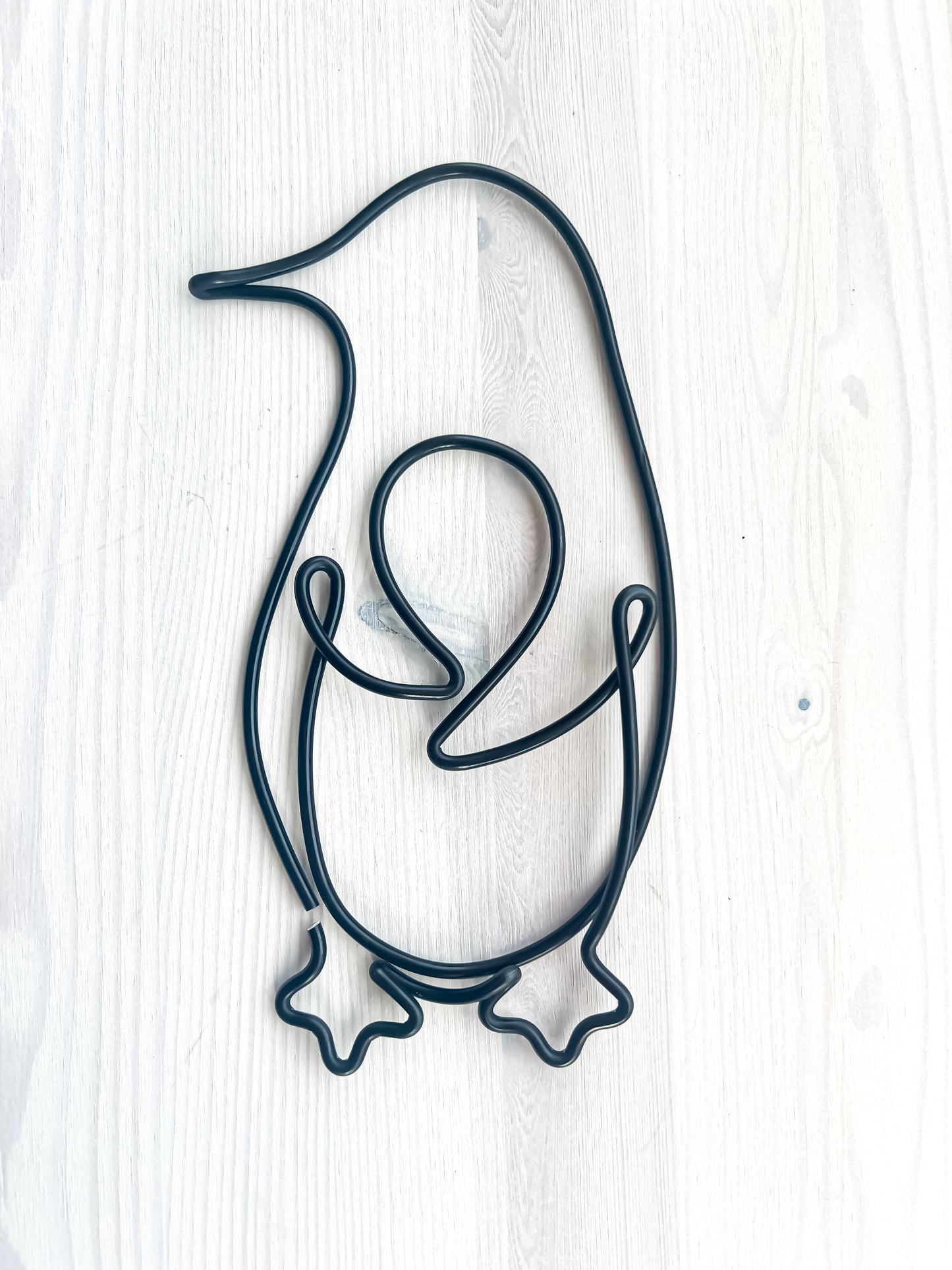 Wire Penguin