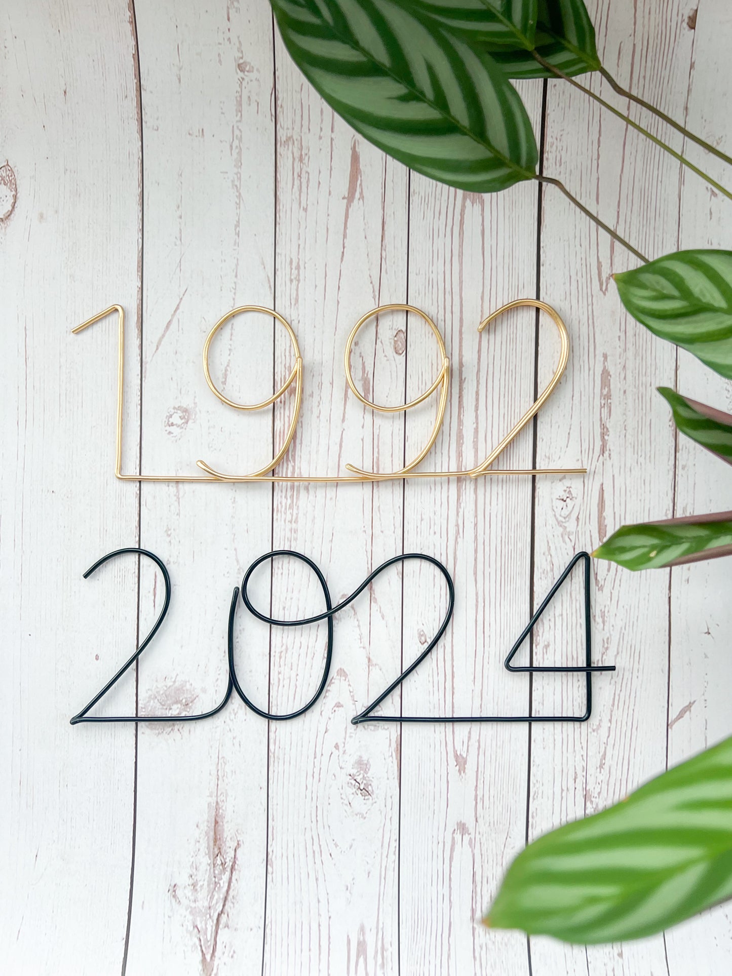 Wire Personalised Year Sign