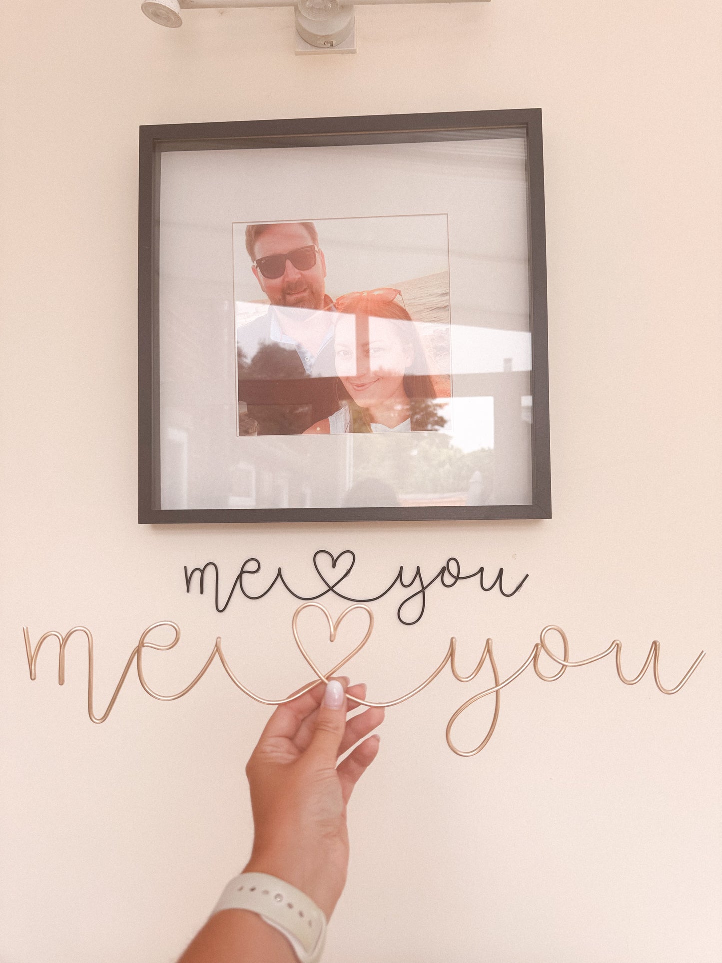 Wire Large ‘me💛you’ Sign