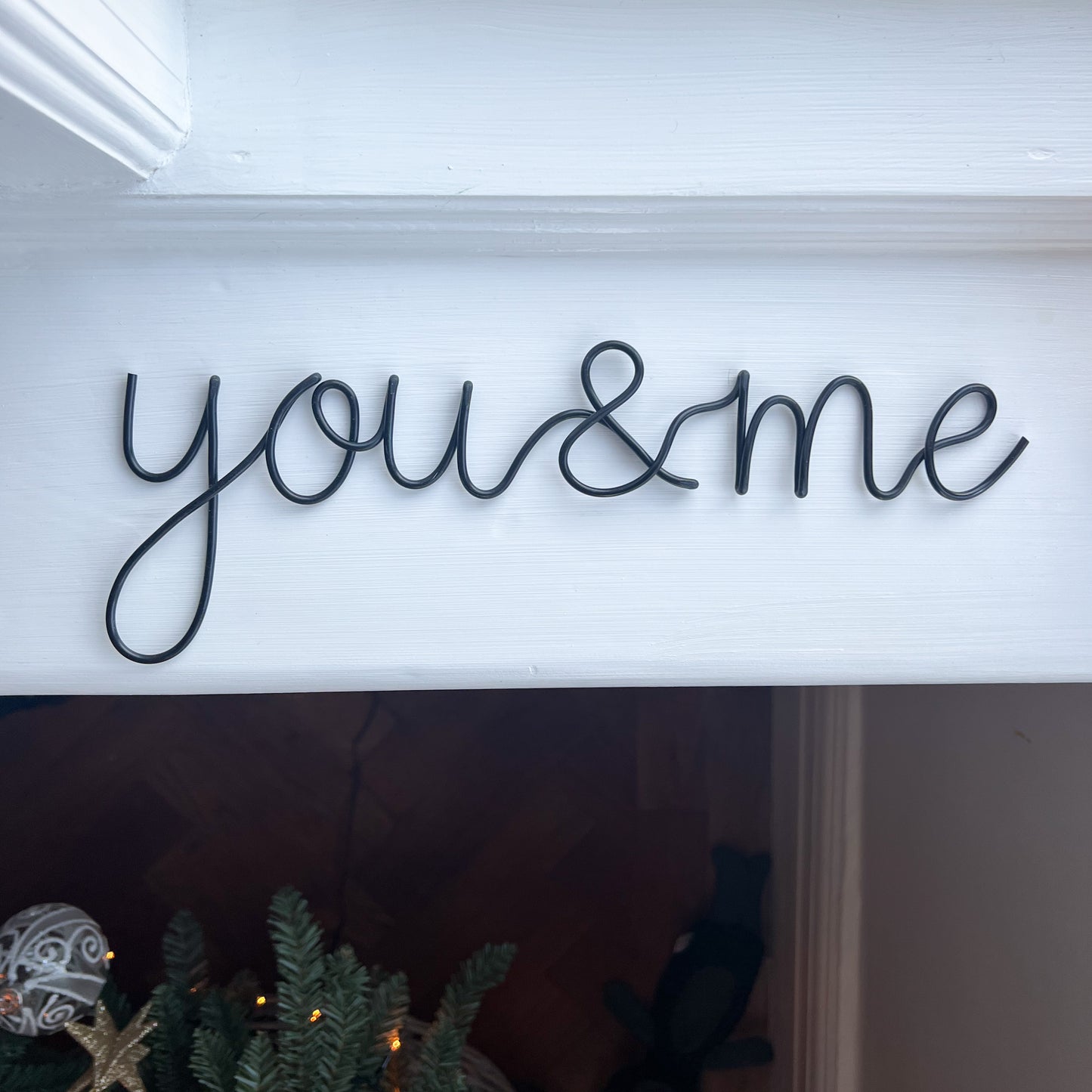 Wire you & me Sign