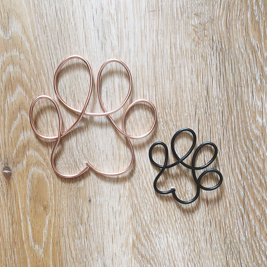 Wire Paw Print