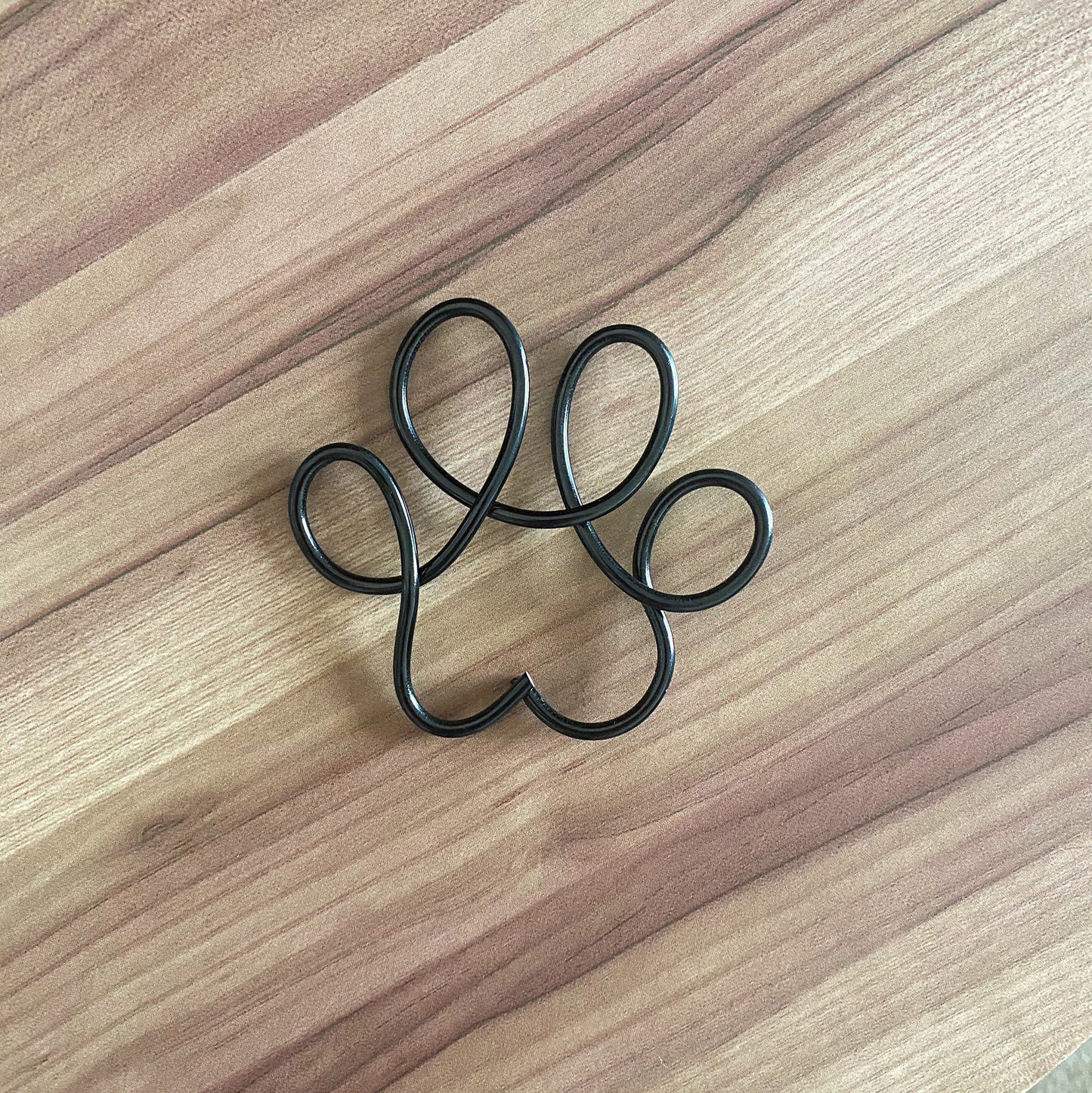 Wire Paw Print