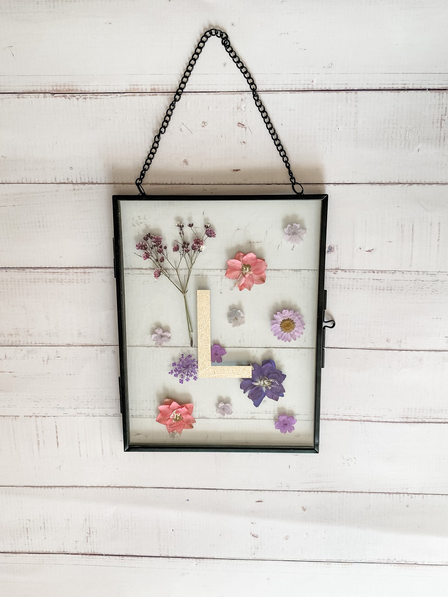 Botanical Frame ‘L’ initial