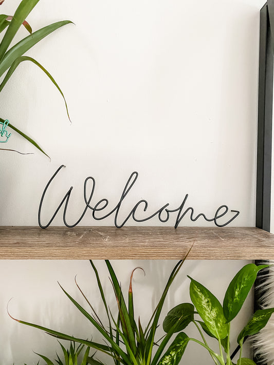 Wire Welcome Sign