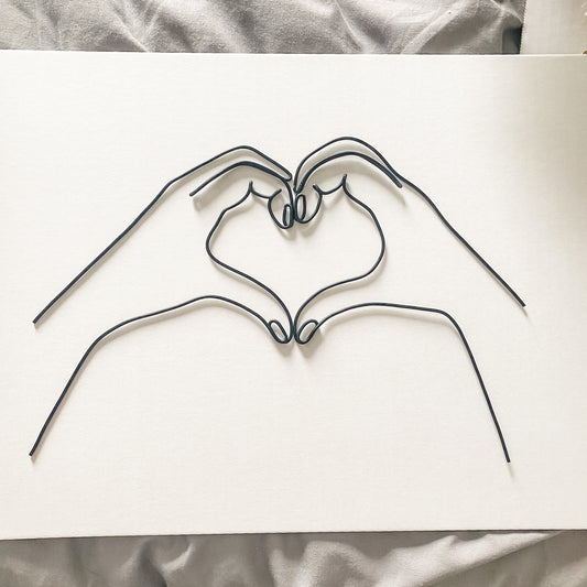 Wire Heart Hands