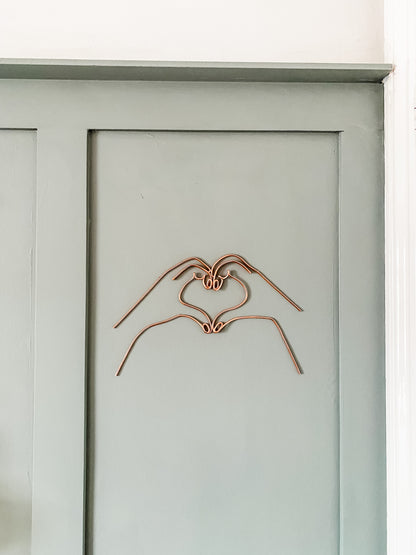 Wire Heart Hands