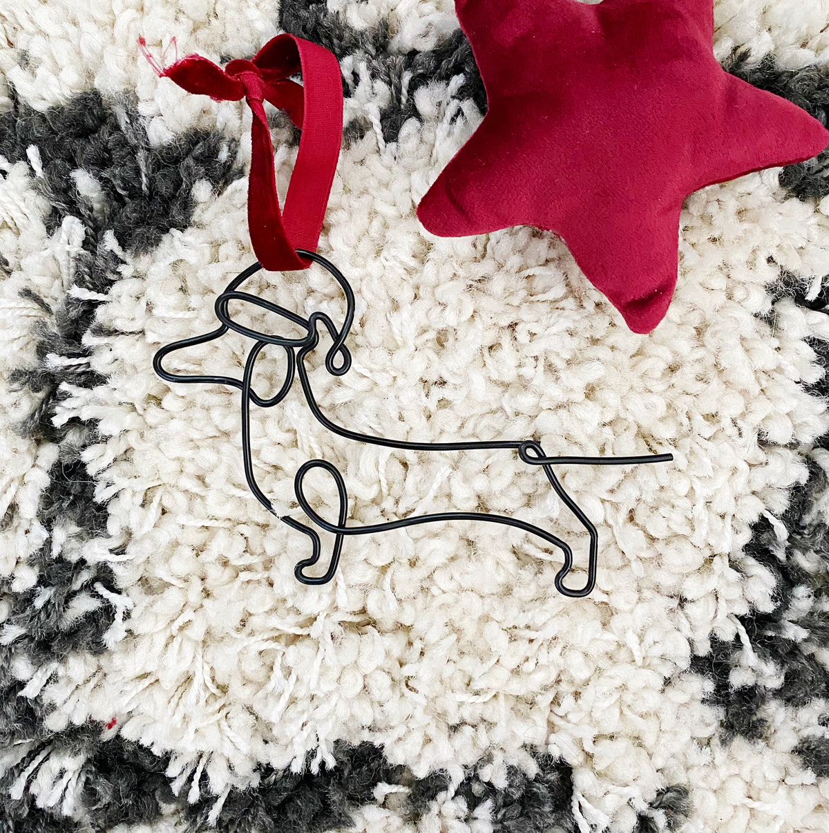 Wire Christmas Dachshund