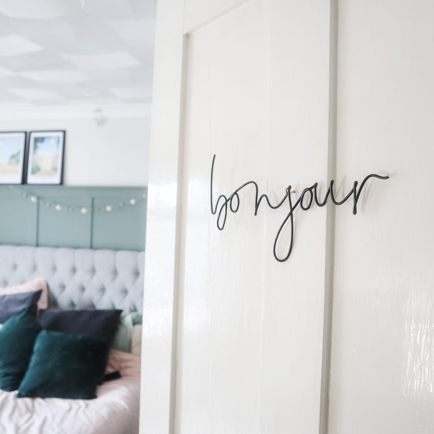 Bonjour Wire Sign