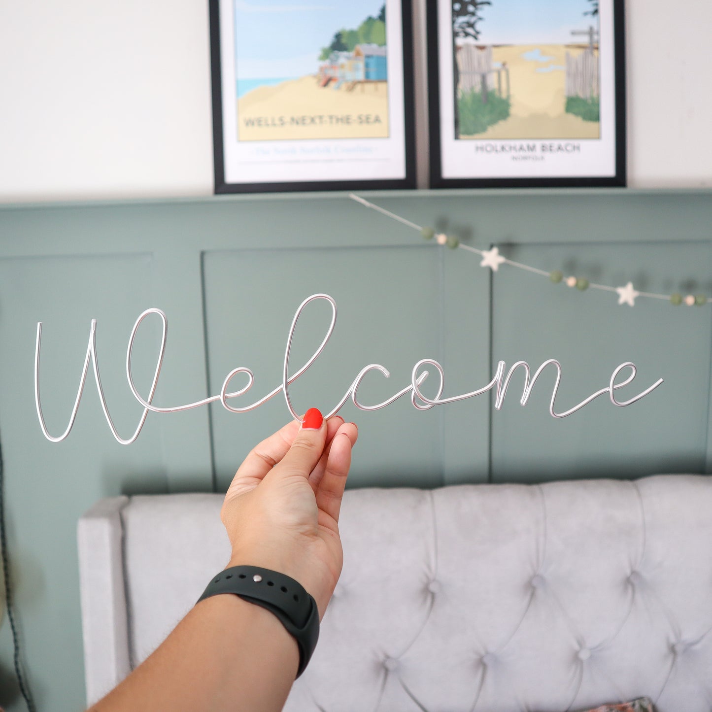 Wire Welcome Sign